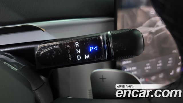 Hyundai Grandeur (GN7) 2.5 Gasoline  2WD Premium 2027 — фото 9