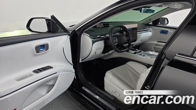Hyundai Grandeur (GN7) 2.5 Gasoline  2WD Premium 2027 — фото 10