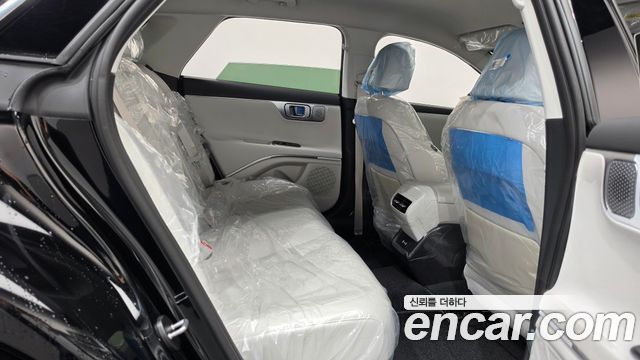 Hyundai Grandeur (GN7) 2.5 Gasoline  2WD Premium 2027 — фото 11