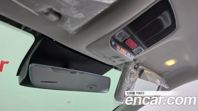 Hyundai Grandeur (GN7) 2.5 Gasoline  2WD Premium 2027 — фото 20