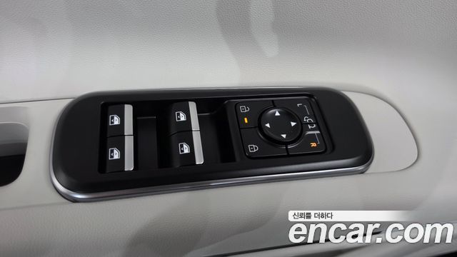 Hyundai Grandeur (GN7) 2.5 Gasoline  2WD Premium 2027 — фото 28