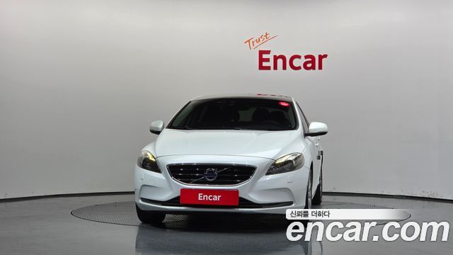 Volvo V40 D3 2nd 2016 — фото 3