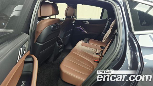 BMW X6 (G06) xDrive40i M Sport 2021 — фото 12