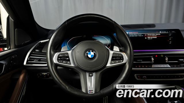 BMW X6 (G06) xDrive40i M Sport 2021 — фото 16