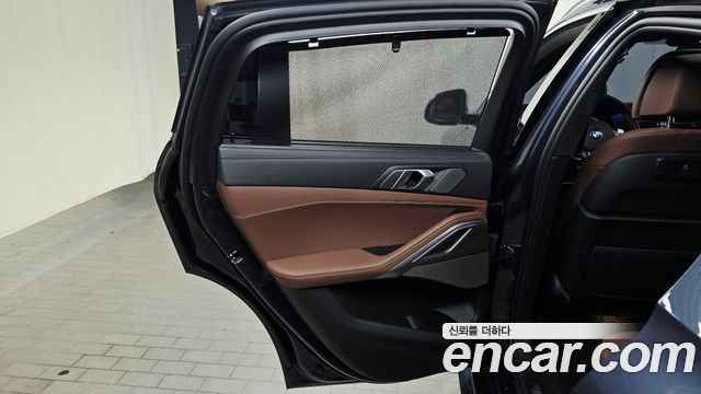 BMW X6 (G06) xDrive40i M Sport 2021 — фото 25