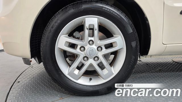Kia Soul Gasoline 1.6 Smart 2011 — фото 5
