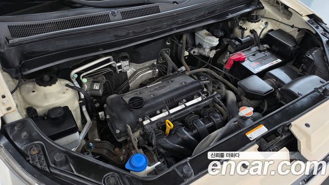 Kia Soul Gasoline 1.6 Smart 2011 — фото 6