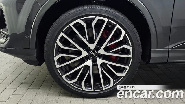 Audi SQ7 (4M) 4.0 TFSI Quattro 2026 — фото 5