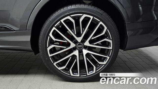 Audi SQ7 (4M) 4.0 TFSI Quattro 2026 — фото 21