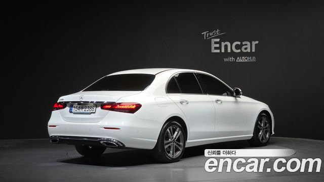 Mercedes-Benz E-Class (W213) E250 Avantgarde 2023 — фото 2