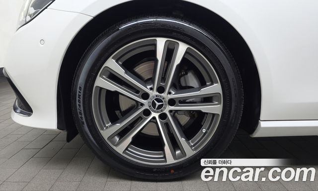 Mercedes-Benz E-Class (W213) E250 Avantgarde 2023 — фото 5
