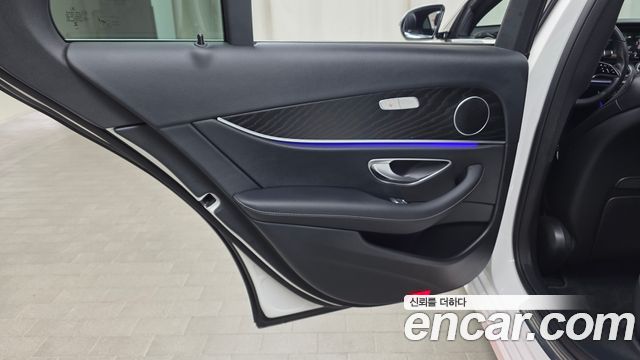 Mercedes-Benz E-Class (W213) E250 Avantgarde 2023 — фото 25