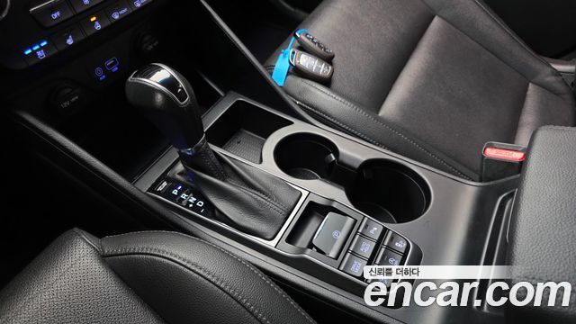 Hyundai Tucson Diesel 2.0 2WD Premium 2016 — фото 9