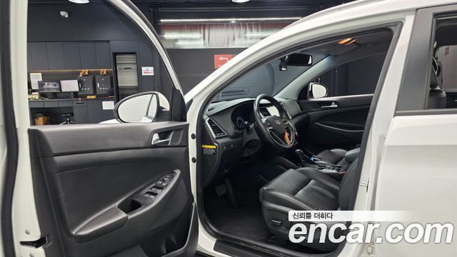 Hyundai Tucson Diesel 2.0 2WD Premium 2016 — фото 10