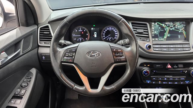 Hyundai Tucson Diesel 2.0 2WD Premium 2016 — фото 13