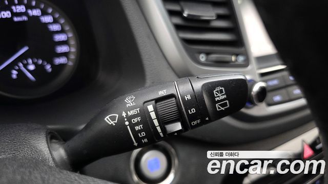 Hyundai Tucson Diesel 2.0 2WD Premium 2016 — фото 27