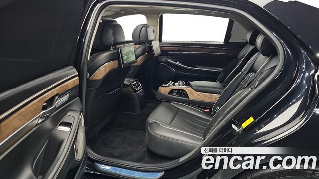 Genesis G90 3.8 AWD Prestige 2019 — фото 12