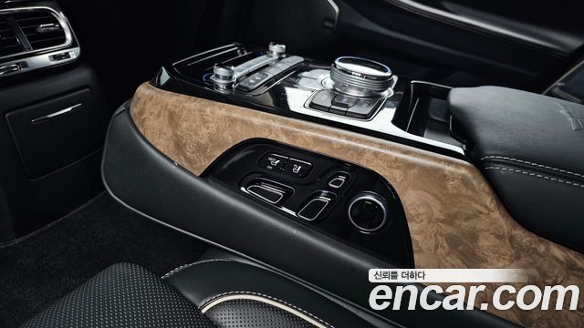 Genesis G90 3.8 AWD Prestige 2019 — фото 46