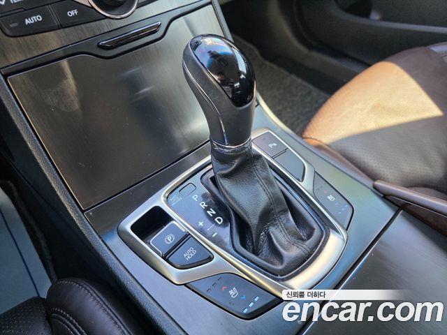 Hyundai Grandeur Hybrid (HG) Premium 2015 — фото 8