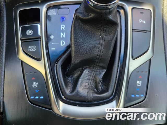 Hyundai Grandeur Hybrid (HG) Premium 2015 — фото 16
