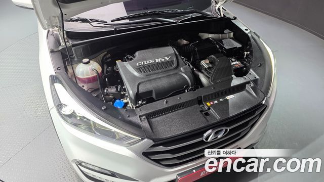 Hyundai Tucson Diesel 2.0 2WD Modern 2017 — фото 6