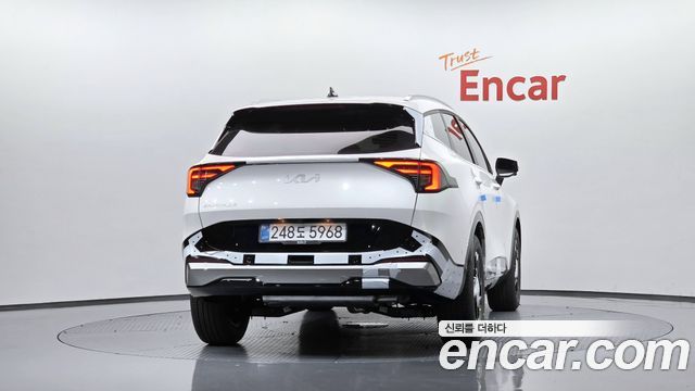 Kia Sportage (V) Gasoline 1.6 Turbo 2WD Noblesse 2027 — фото 4