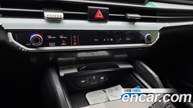Kia Sportage (V) Gasoline 1.6 Turbo 2WD Noblesse 2027 — фото 18