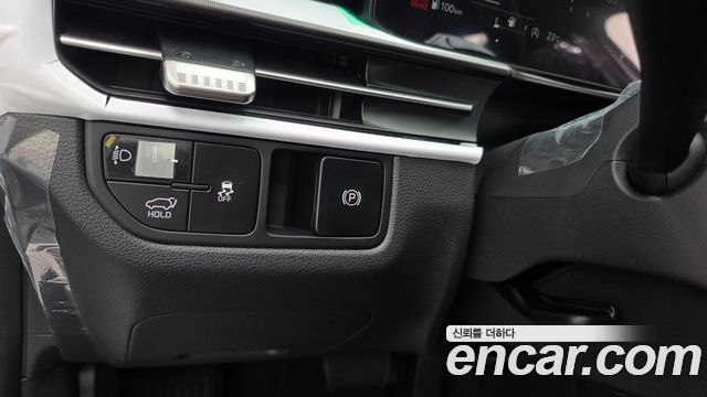 Kia Sportage (V) Gasoline 1.6 Turbo 2WD Noblesse 2027 — фото 20