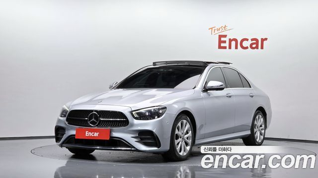 Mercedes-Benz E-Class (W213) E350 4MATIC AMG Line 2022 — фото 1