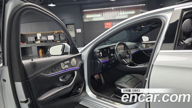 Mercedes-Benz E-Class (W213) E350 4MATIC AMG Line 2022 — фото 10