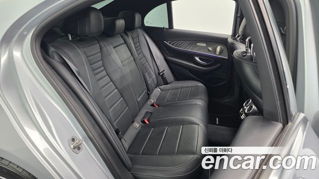 Mercedes-Benz E-Class (W213) E350 4MATIC AMG Line 2022 — фото 11