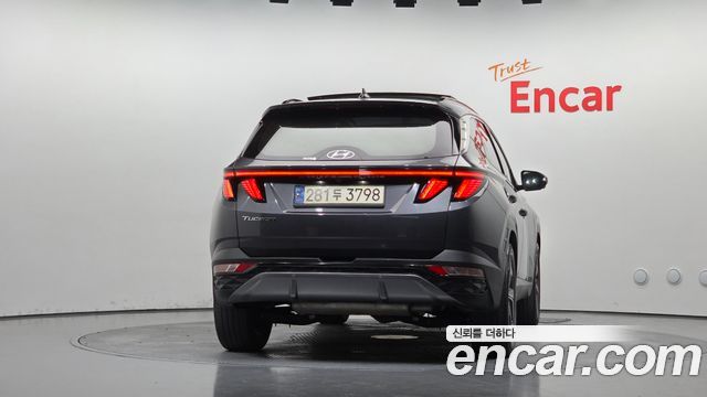 Hyundai Tucson (NX4) Gasoline 1.6 Turbo 2WD Inspiration 2022 — фото 4