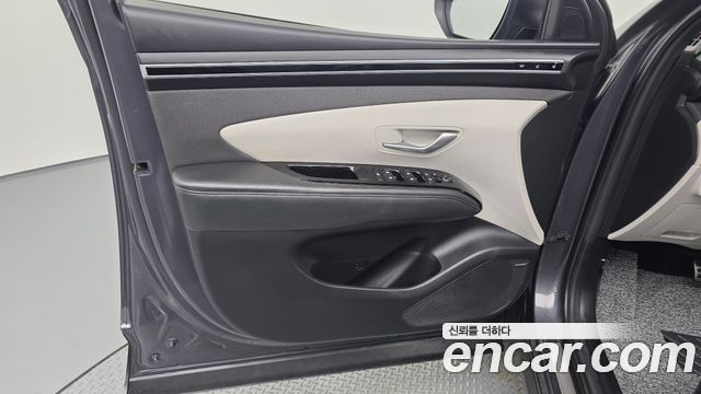 Hyundai Tucson (NX4) Gasoline 1.6 Turbo 2WD Inspiration 2022 — фото 30