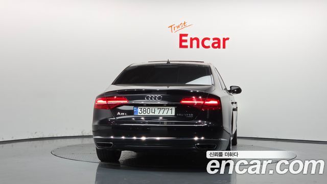 Audi A8 60 TFSI Quattro LWB D4 2015 — фото 4