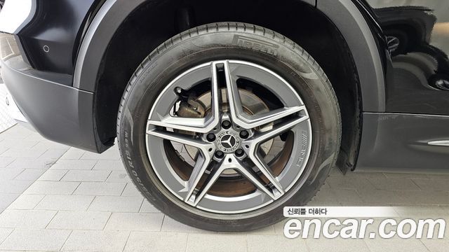 Mercedes-Benz GLB-Class (X247) GLB250 4MATIC 2021 — фото 5