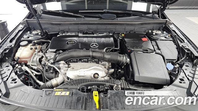 Mercedes-Benz GLB-Class (X247) GLB250 4MATIC 2021 — фото 6