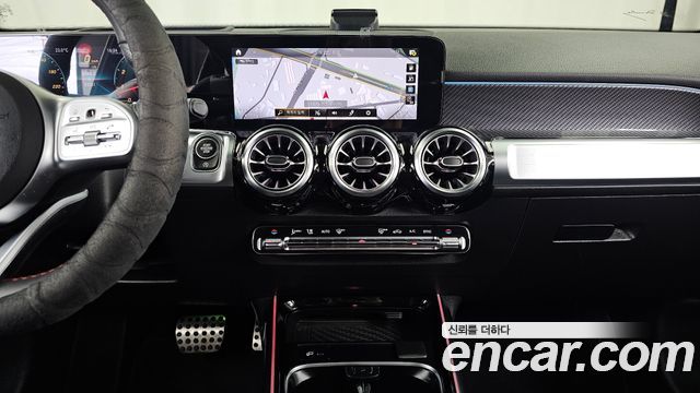 Mercedes-Benz GLB-Class (X247) GLB250 4MATIC 2021 — фото 14