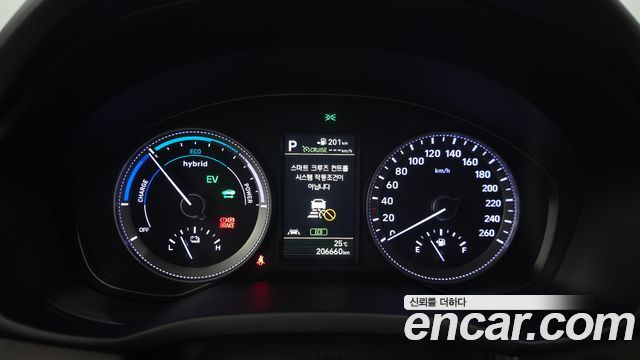 Hyundai Grandeur Hybrid (IG) Exclusive Special 2019 — фото 8