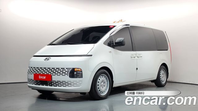 Hyundai Staria Tourer 11-Seater Smart 2022 — фото 1