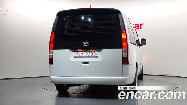 Hyundai Staria Tourer 11-Seater Smart 2022 — фото 4