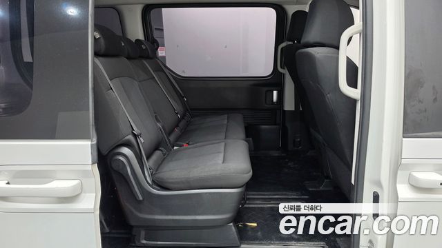 Hyundai Staria Tourer 11-Seater Smart 2022 — фото 11