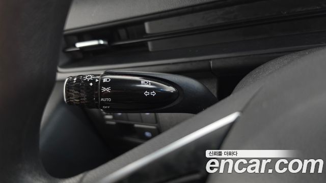Hyundai Staria Tourer 11-Seater Smart 2022 — фото 17