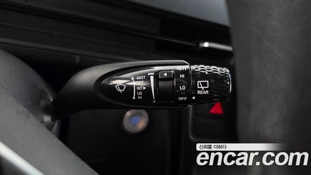 Hyundai Staria Tourer 11-Seater Smart 2022 — фото 18