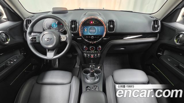 MINI Cooper Countryman Classic 2nd 2024 — фото 7