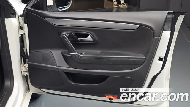 Volkswagen CC 2.0 TDI BlueMotion 4MOTION 2013 — фото 25