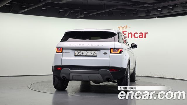 Land Rover Range Rover Evoque 2.0 TD4 SE 2017 — фото 4