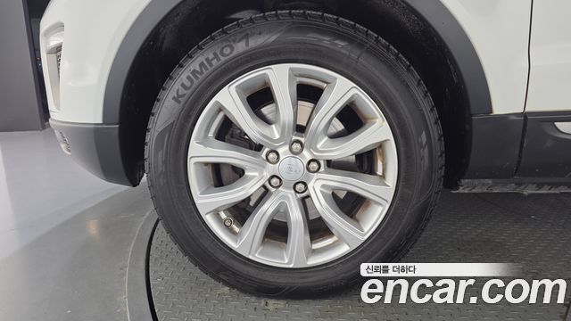 Land Rover Range Rover Evoque 2.0 TD4 SE 2017 — фото 5