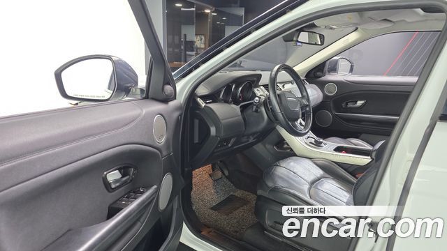 Land Rover Range Rover Evoque 2.0 TD4 SE 2017 — фото 10