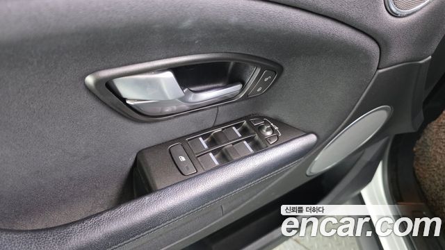 Land Rover Range Rover Evoque 2.0 TD4 SE 2017 — фото 19