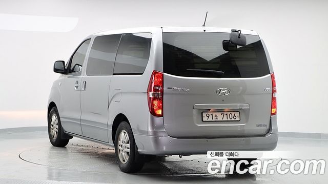 Hyundai Grand Starex Van 3-Seater Smart 2021 — фото 4